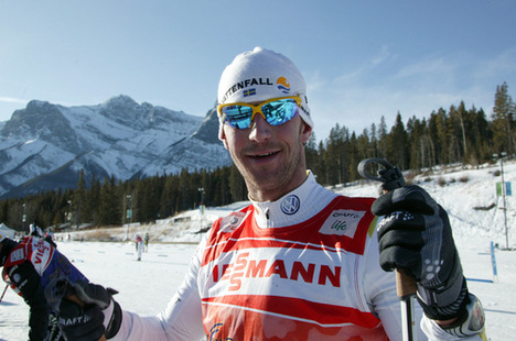 ANDERS SÖDERGREN trivs i Holmenkollen och blev fyra i för-VM i Oslo på femmilen. Foto: KJELL-ERIK KRISTIANSEN