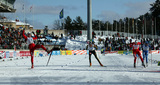 KRISTIAN TETTLI RENNEMO (t v) avgör herrarnas världscupstafett i Lahtis. Vidare från vänster: Tysklands Tim Tscharnke (3:a), Norges Tord Asle Gjerdalen (2:a) och Rysslands Ilia Chernousov (4:a). Foto: KJELL-ERIK KRISTIANSEN