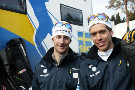 ANDERS SÖDERGREN och Marcus Hellner är klara för en tuff femmil i för-VM i Holmenkollen på lördag. Foto: KJELL-ERIK KRISTIANSEN