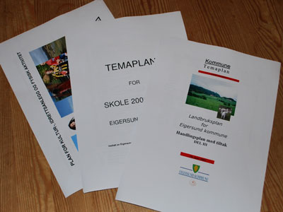 Planer i papirformat.