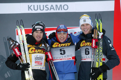 ALEXANDER LEGKOV (i mitten) vann herrarnas ALEXANDER LEGKOV (i mitten) vann herrarnas