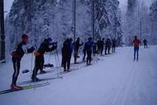 lägret i Östersund, nysnö och nyprepade spår. Fantastisk grupp från S-Holm, de njuter varje stavtag. Foto: Fredrik Myhr
