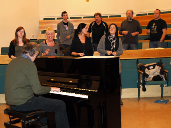 Kurøvelse lund med piano Kurøvelse lund med piano