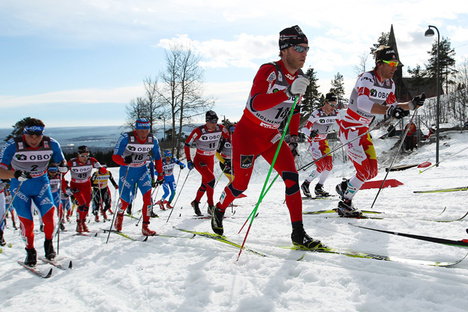 Martin Johnsrud Sundby skippar kaffet för att bli snabbare i spåret. FOTO: Nordic Focus. Martin Johnsrud Sundby skippar kaffet för att bli snabbare i spåret. FOTO: Nordic Focus.