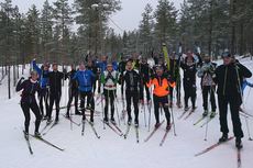 Stort gäng från Träna för Vasan på läger i Orsa Grönklitt. I vinter har Stockholmsbaserade Träna för Vasan tränat hela 250 deltagare som gjort stora framsteg i skidspåren. FOTO: Träna för Vasan. Stort gäng från Träna för Vasan på läger i Orsa Grönklitt. I vinter har Stockholmsbaserade Träna för Vasan tränat hela 250 deltagare som gjort stora framsteg i skidspåren. FOTO: Träna för Vasan.