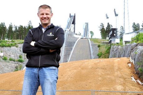 Jimmy Birklin, VD på Svenska Skidspelen, vill att skidspelen ytterligare ska engagera sig i utvecklingen av de nordiska skidgrenarna. Därför arrangerar Svenska Skidspelen mässan Nordic Ski Convention den 3-5 november i Falun. FOTO: Svenska Skidspelen. Jimmy Birklin, VD på Svenska Skidspelen, vill att skidspelen ytterligare ska engagera sig i utvecklingen av de nordiska skidgrenarna. Därför arrangerar Svenska Skidspelen mässan Nordic Ski Convention den 3-5 november i Falun. FOTO: Svenska Skidspelen.
