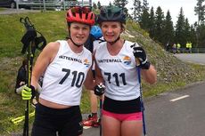 Elin Mohlin, till höger, vann dubbel i helgen men Helene Söderlund, till vänster, leder STS Roll Cup efter helgens tävlande i Östersund. FOTO: Svenska Skidförbundet. Elin Mohlin, till höger, vann dubbel i helgen men Helene Söderlund, till vänster, leder STS Roll Cup efter helgens tävlande i Östersund. FOTO: Svenska Skidförbundet.