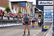Martin Johnsrud Sundby rullar in som etta på Blink Classics strax före Simen Hegstad Krüger. FOTO: Örjan Dalseth. Martin Johnsrud Sundby rullar in som etta på Blink Classics strax före Simen Hegstad Krüger. FOTO: Örjan Dalseth.