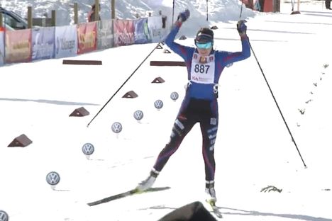 Ebba Andersson solovann Fjälltopploppet och var nästan fem minuter före Stina Nilsson. FOTO: Från arrangörens webbsändning. Ebba Andersson solovann Fjälltopploppet och var nästan fem minuter före Stina Nilsson. FOTO: Från arrangörens webbsändning.