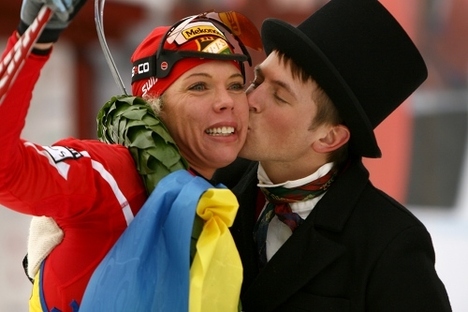 VASALOPPET är fulltecknat. Här vinner Sandra Hansson damklassen 2009. Foto: PER FROST