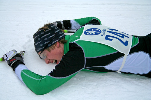 Niklas Persson var helt utpumpad. Foto: Stig Lindberg 