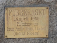 Furreraset Plate