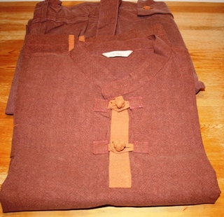 hanbok red brovn