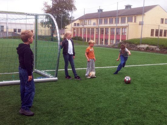Fotball på Husabø skole