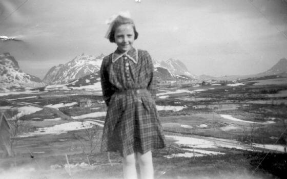 Sommarland ca. 1952 Originalbildet er lånt av Gulldis og Arne Martinussen