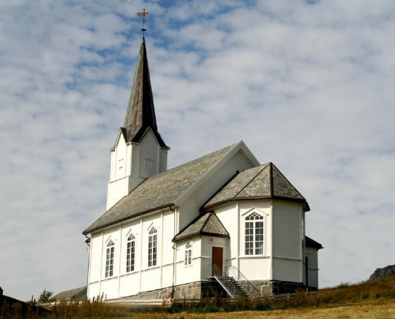 Eidet kirke.jpg
