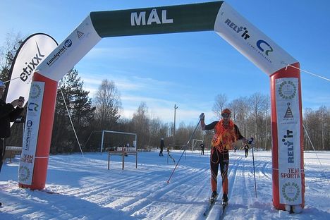 Adam Steen tog segern i Roslagsloppet i fjol. 16 januari är det dags för 2016 års upplaga. FOTO: Roslagsloppet. Adam Steen tog segern i Roslagsloppet i fjol. 16 januari är det dags för 2016 års upplaga. FOTO: Roslagsloppet.
