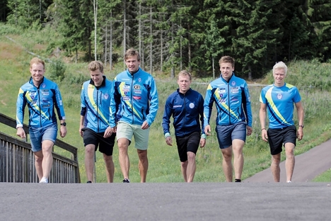 Sex av åtta åkare i SK Bores elitteam kommande vinter: Johannes Ringsby, Pontus Hermansson, Rasmus Blom, Bill Impola, Anton Persson och Filip Danielsson. FOTO: Linus Trygg. Sex av åtta åkare i SK Bores elitteam kommande vinter: Johannes Ringsby, Pontus Hermansson, Rasmus Blom, Bill Impola, Anton Persson och Filip Danielsson. FOTO: Linus Trygg.