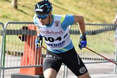 Anton Persson, SK Bore, får illustrera att rullskidvärldscupen kommer till Torsby nästa år. FOTO: Rolf Zetterberg. Anton Persson, SK Bore, får illustrera att rullskidvärldscupen kommer till Torsby nästa år. FOTO: Rolf Zetterberg.