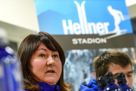 Jelena Välbe, ordförande i ryska skidförbundet, under en presskonferens på torsdagen inför Gällivarepremiären. FOTO: Carl Sandin/Bildbyrån. Jelena Välbe, ordförande i ryska skidförbundet, under en presskonferens på torsdagen inför Gällivarepremiären. FOTO: Carl Sandin/Bildbyrån.