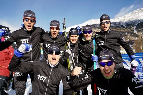 Lager 157 Ski Team är redo för fortsättningen av Visma Ski Classics som ledare av lagtävlingen. Britta Johansson Norgren har också ledarvästen, bergsvästen och sprintvästen. FOTO: Magnus Östh. Lager 157 Ski Team är redo för fortsättningen av Visma Ski Classics som ledare av lagtävlingen. Britta Johansson Norgren har också ledarvästen, bergsvästen och sprintvästen. FOTO: Magnus Östh.