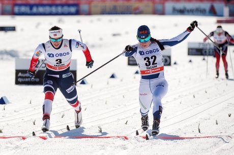Krista Pärmäkoski spurtade förbi Marit Björgen på upploppet i Falun. FOTO: Simon Hastegård/Bildbyrån. Krista Pärmäkoski spurtade förbi Marit Björgen på upploppet i Falun. FOTO: Simon Hastegård/Bildbyrån.