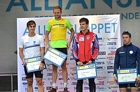 Toppen i H 21 på STS Roll Cup 2017: Victor Gustafsson (2:a), Robin Norum (1:a), Tom Fahlén (3:a), Anton Persson (5:a). FOTO: Johan Trygg/Längd.se. Toppen i H 21 på STS Roll Cup 2017: Victor Gustafsson (2:a), Robin Norum (1:a), Tom Fahlén (3:a), Anton Persson (5:a). FOTO: Johan Trygg/Längd.se.