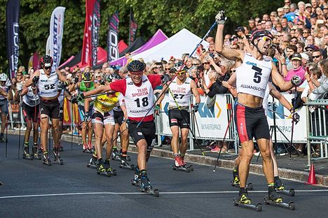 Andreas Nygaard spurtade hem Alliansloppet 2017 närmast före Torgeir Skare Thygesen (skymd) och Karl-Johan Westberg. Alliansloppet är tredje deltävling i Guide World Classic Tour 2018. FOTO: Alliansloppet. Andreas Nygaard spurtade hem Alliansloppet 2017 närmast före Torgeir Skare Thygesen (skymd) och Karl-Johan Westberg. Alliansloppet är tredje deltävling i Guide World Classic Tour 2018. FOTO: Alliansloppet.