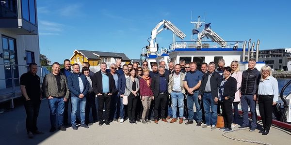 Hele delegasjonen fra Leverandørutvikling Havbruk Nord hos Midt-Norsk Havbruk (2) (002)