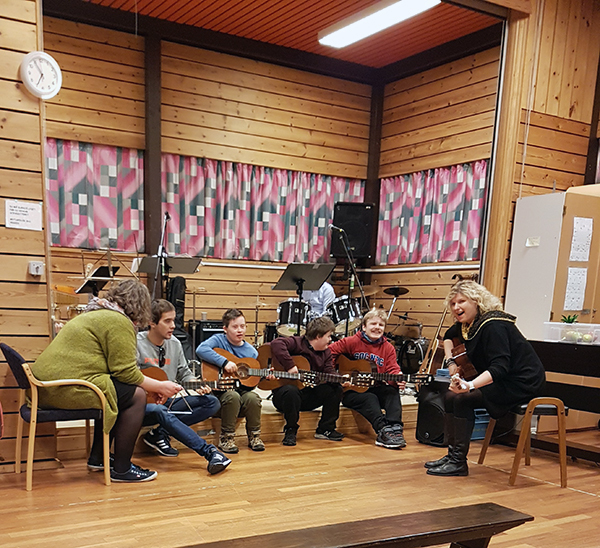 Bilde av Musikkgjengen i Lindås. Bildet er tatt av Monica Aastum 