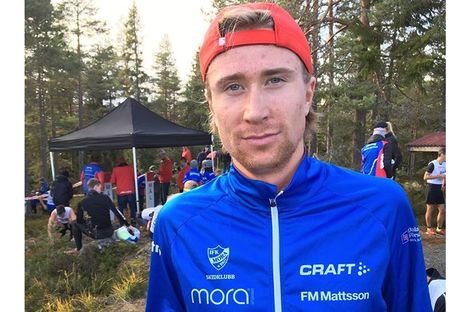 Jonas Eriksson visade fin form inför den stundande skidsäsongen när han slog Calle Halfvarsson i Hackmora bergslopp. FOTO: IFK Mora SK. Jonas Eriksson visade fin form inför den stundande skidsäsongen när han slog Calle Halfvarsson i Hackmora bergslopp. FOTO: IFK Mora SK.