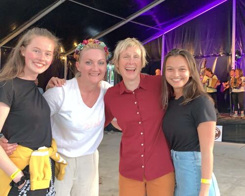 Gunhild, Sigrid Moldestad, Linda Eide og Ine