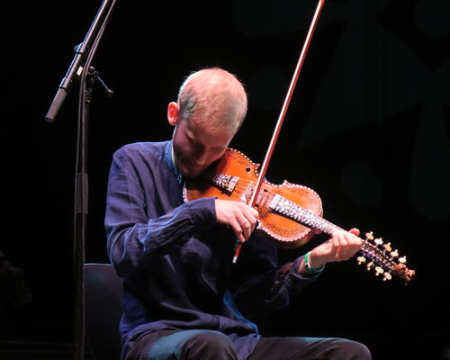 Erlend, hardingfele klasse A