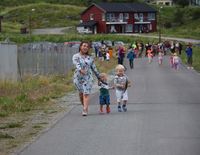 Barneløp, sykkelløp og bading