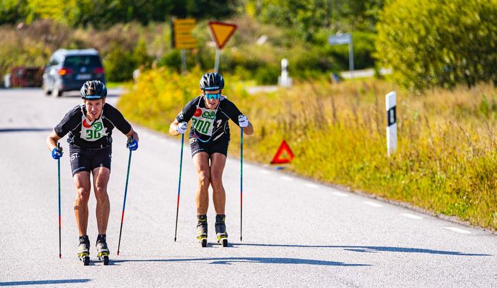 Emil Persson och Andreas Holmberg dominerade Skoklosterrullen. Till slut var Holmberg starkast och vann med dryga minuten. FOTO: T-W Media. Emil Persson och Andreas Holmberg dominerade Skoklosterrullen. Till slut var Holmberg starkast och vann med dryga minuten. FOTO: T-W Media.