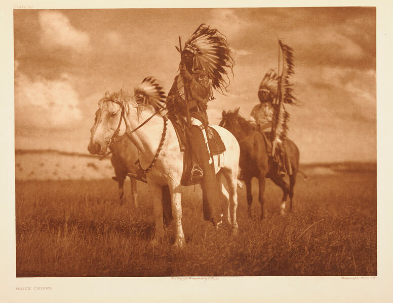  Edward Sheriff Curtis, Sioux Chiefs, 1904. Tilhører Preus museums samling