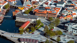 Rådhus i sentrum