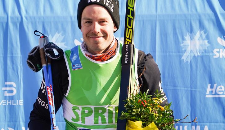 Anton Karlsson jobbar hårt i gymmet för att komma tillbaka till tävlingsspåret efter att ha drabbats av diskbråck. FOTO: Visma Ski Classics. Anton Karlsson jobbar hårt i gymmet för att komma tillbaka till tävlingsspåret efter att ha drabbats av diskbråck. FOTO: Visma Ski Classics.