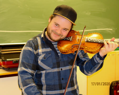 Alexander Aga Røynstrand