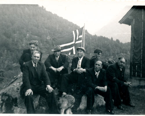 Moses Paulen, Adolf Paulen og K