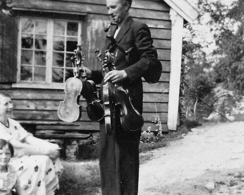 Anders Viken m/feler
