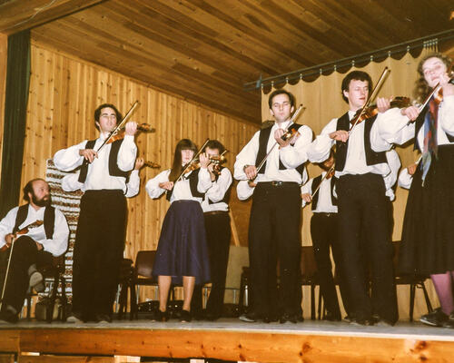 Indre Sunnfjord på besøk i Dølheim Hornindal 1983-2