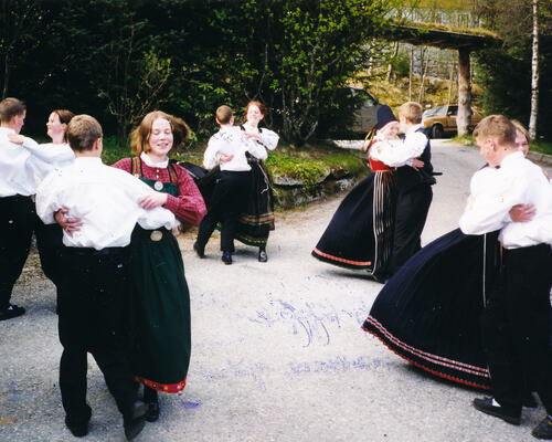 1990 Jølstraspringar, Endre Hope sin konfirmasjon-2