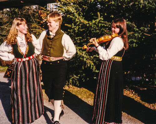 1994 Latvia, før avreise 3-2