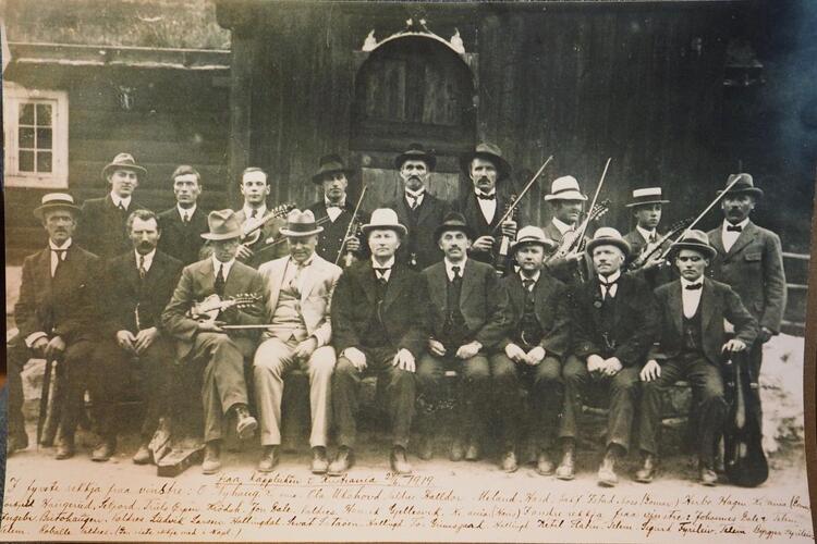 Landskappleiken i Oslo 1919, kjelde Folkemusikksenteret i Buskerud, org