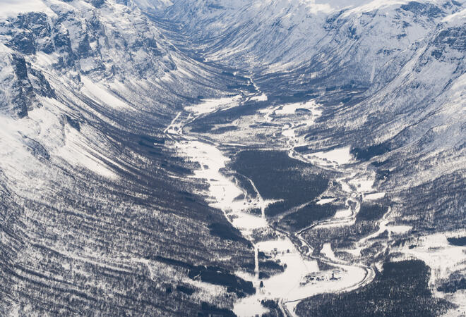 Flyfoto over Bardu kommune vinter