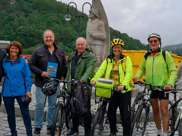 Bike for peace