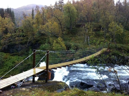 Bru i Sørfjorddalen