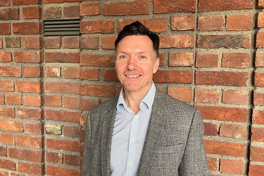 

Trond Simonsen går fra jobben som miljøsjef i Entra til SINTEF. Foto: SINTEF