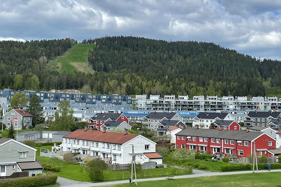 Norske husholdninger betaler hvert år 400 millioner kr inn til Enova, men får under halvparten tilbake i form av støtte til energitiltak. 